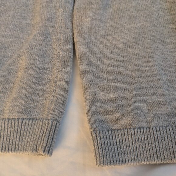 L Talbots gray sweater - Picture 5 of 6